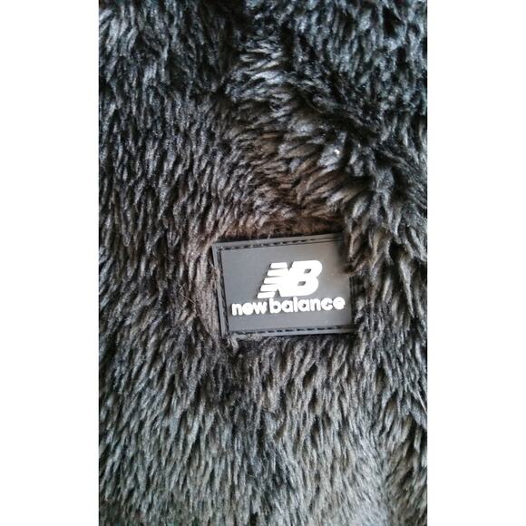 $New Balance Ultra Soft black fleece Zipper Jacket Womens Size L Cozy - Picture 3 of 7